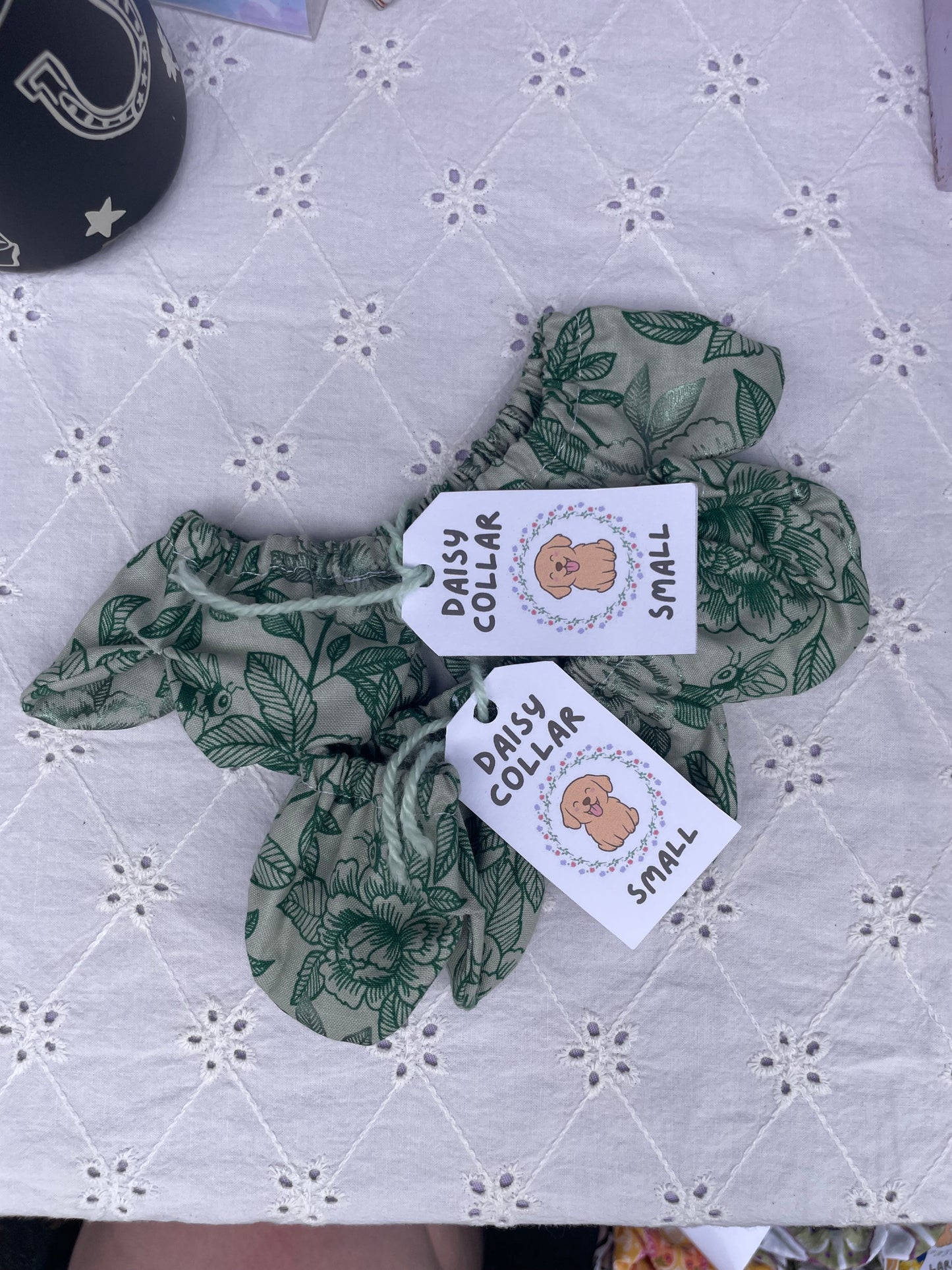 SM Daisy Collar - Green Floral