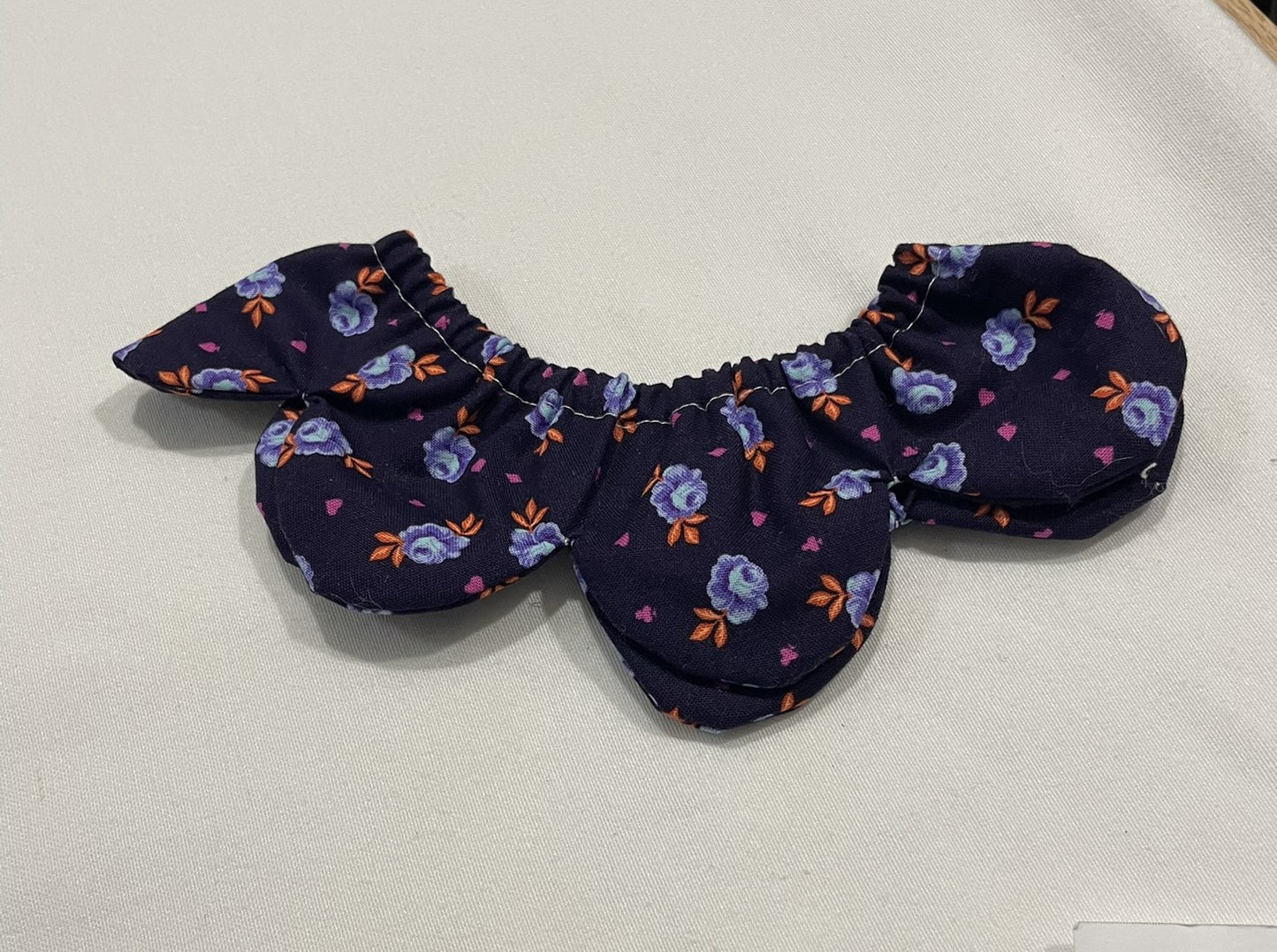 Daisy Collar - Neon Roses