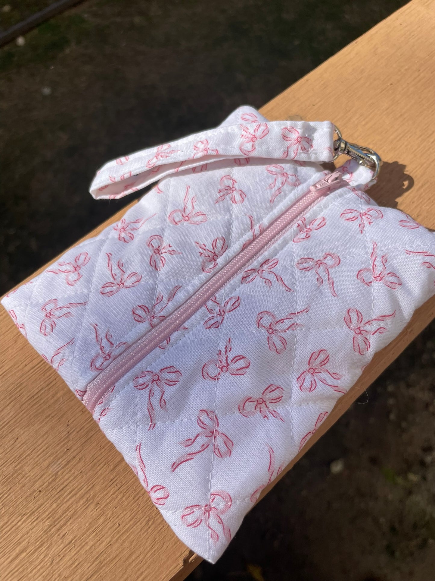 Dainty Bows Wristlet