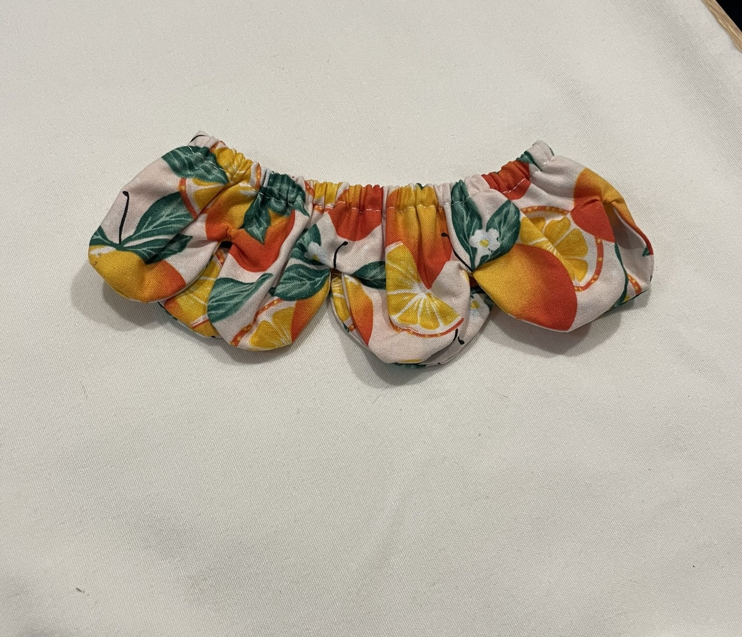 Daisy Collar - Oranges