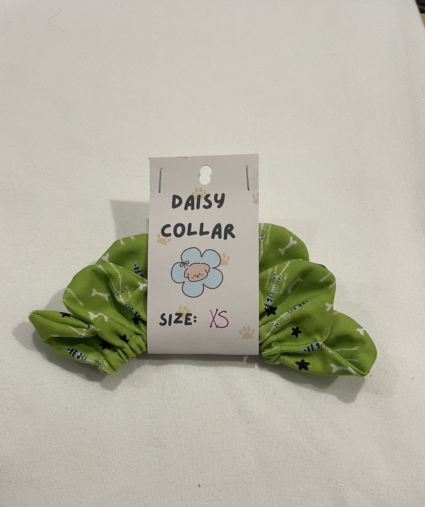 Daisy Collar - Neon Skeleton