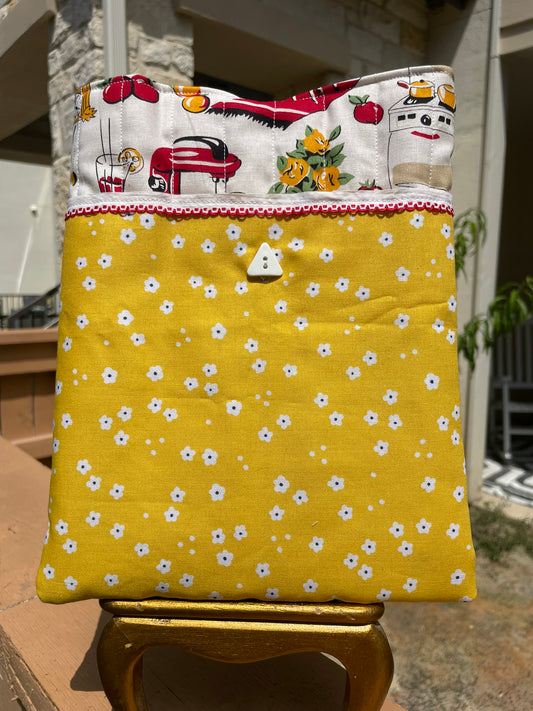 Retro Kitchen Book Sleeve - LG